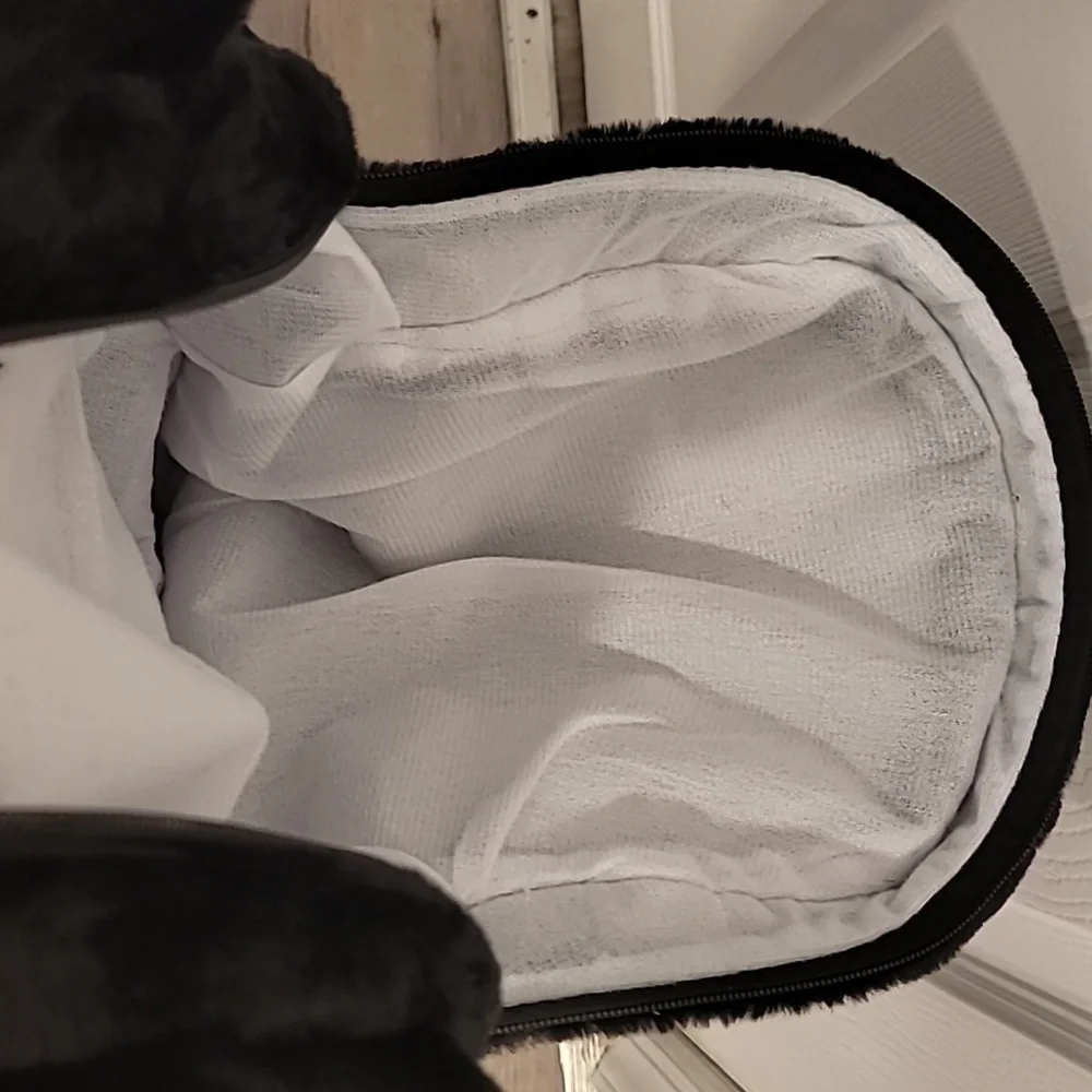 Kuromi fuzzy backpack NIP - Picture 10 of 11